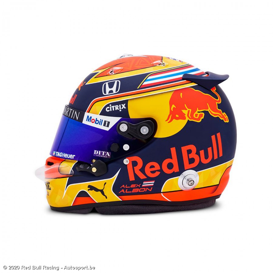 Noodlottig Bruidegom Nuchter Red Bull Racing-duo presenteert nieuwe helmen - Autosport.be