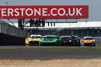 Start 2022 British GT Silverstone 500