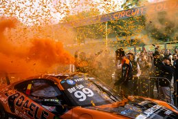 NASCAR Finals Zolder: De kampioenschapsrace van Belgium Racing in beeld gebracht