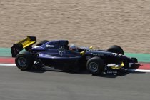 Auto GP: Nürburgring: Karthikeyan wint duel van Giovesi