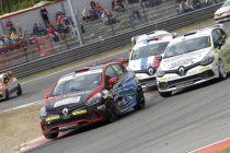 Renault Clio Cup Benelux 2016 start op Circuit Park Zandvoort in teken van 40 jaar historie