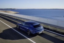 De Porsche Taycan Sport Turismo: de ideale sportauto?