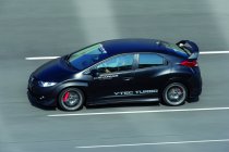 Honda test nieuwste ontwikkelingsmodel van de Civic Type R op het circuit van Tochigi (+ Video)