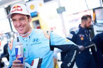 Acropolis: Neuville als leider naar openingsdag